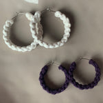 Load image into Gallery viewer, Two pairs of handmade macrame earrings in white and purple in small and medium sizes.
